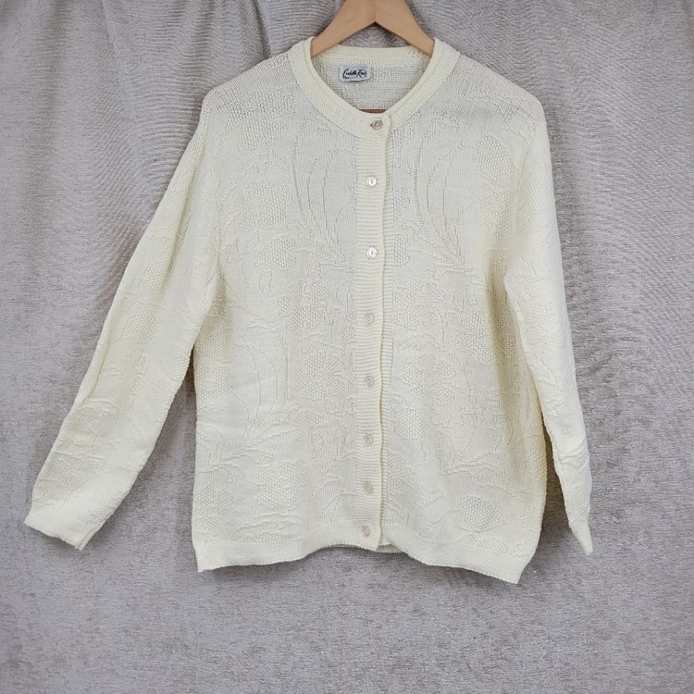 Cuddle Floral Knit Classic Cardigan Sweater Vintage 80s Cottagecore Granny